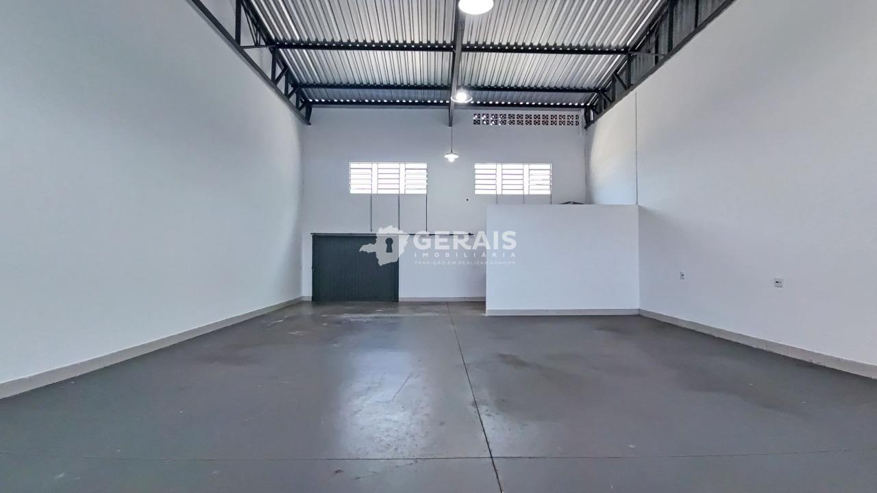 Galpão para aluguel no CENTRO: 03- GALPÃO