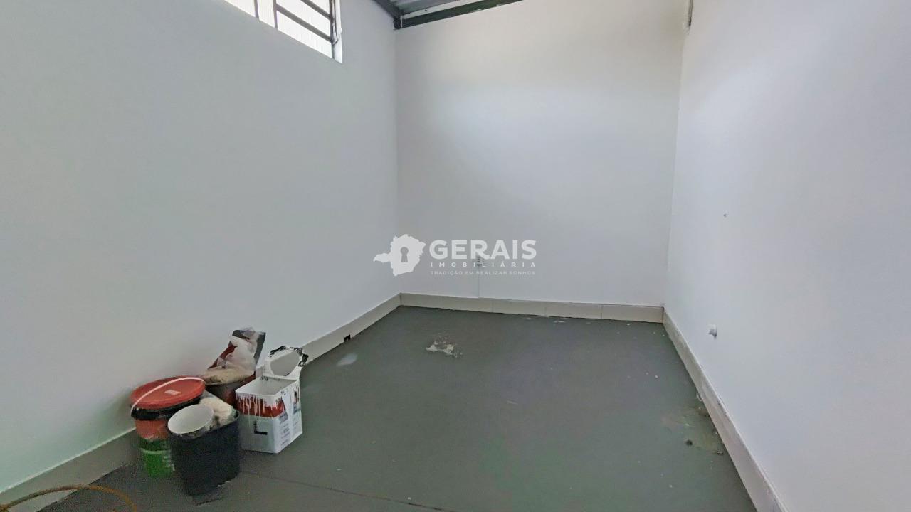 Galpão para aluguel no CENTRO: 08- SALA
