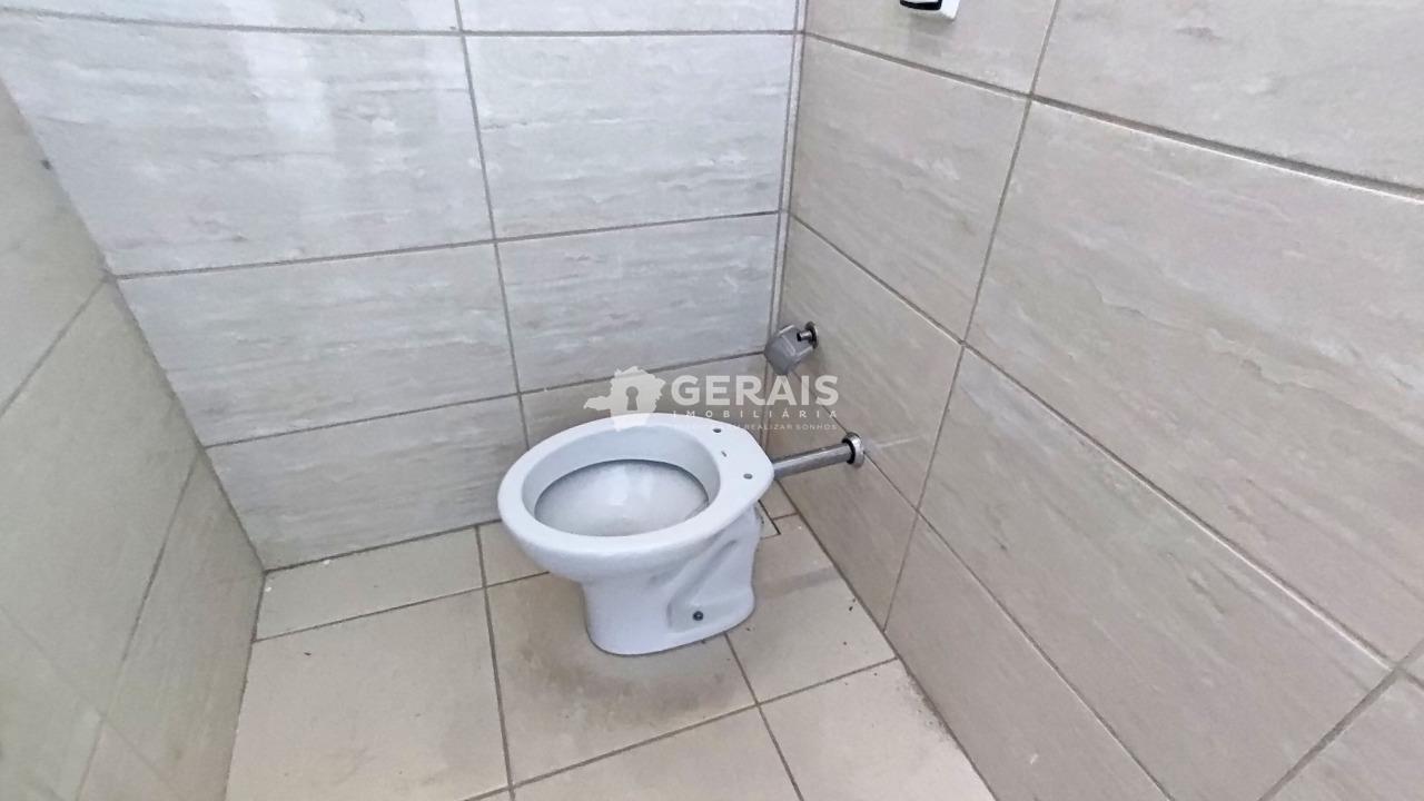 Galpão para aluguel no CENTRO: 09- BANHEIRO