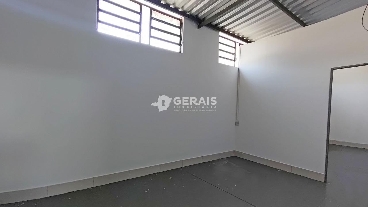 Galpão para aluguel no CENTRO: 07- SALA