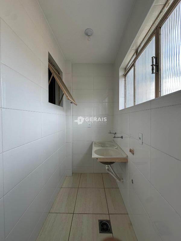 Apartamento à venda no CATALÃO: 07 - ÁREA DE SERVIÇO