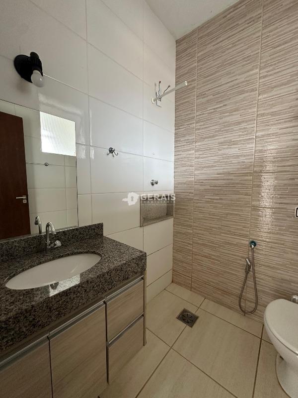 Apartamento à venda no CATALÃO: 06 - BANHO SOCIAL