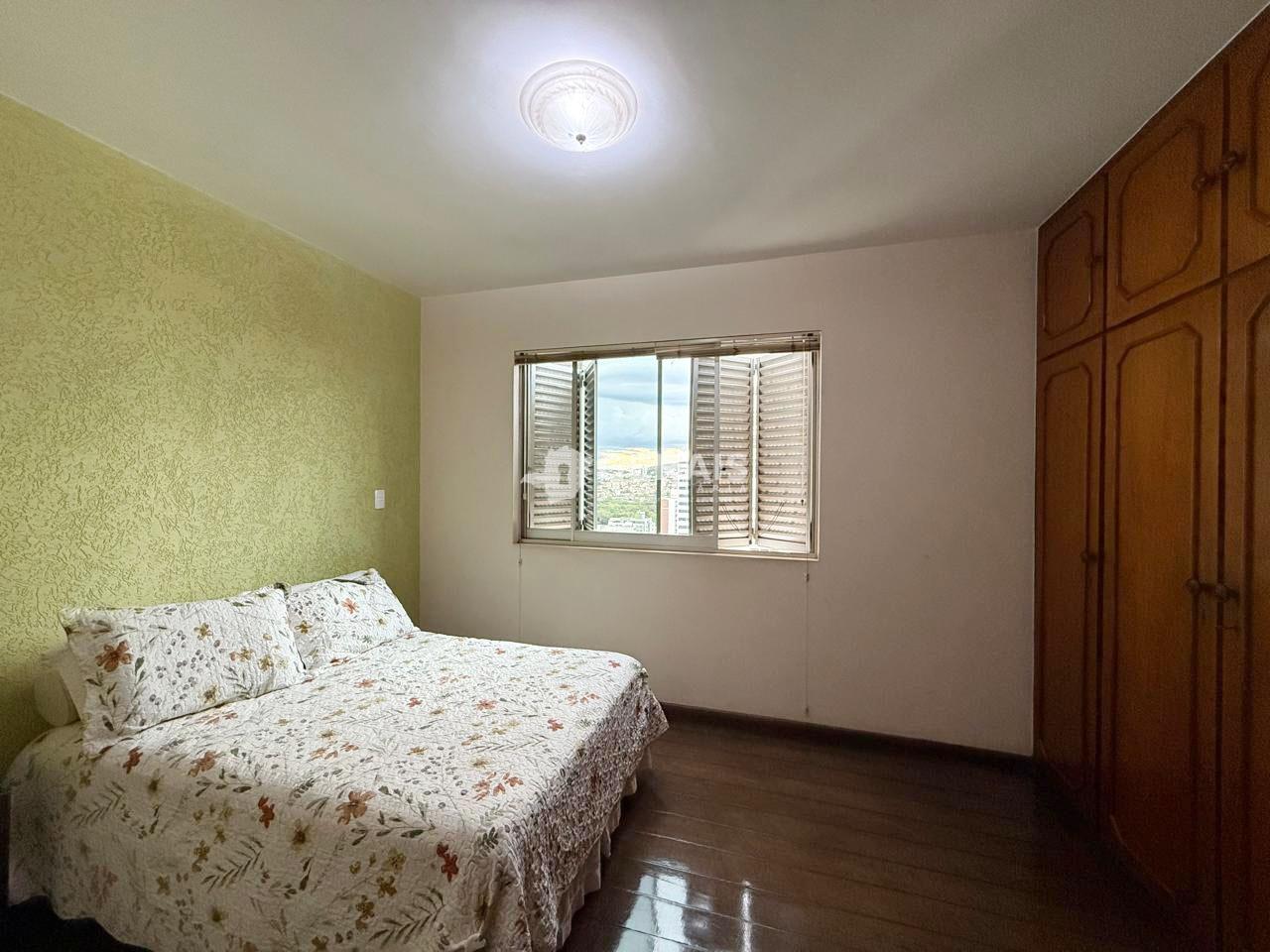 Apartamento à venda no CENTRO: 08 - QUARTO 02