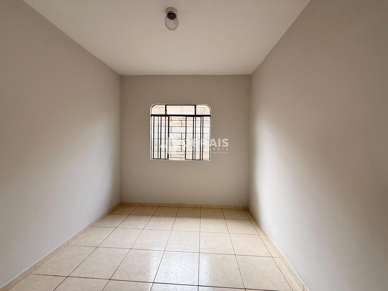 Casa à venda no MANOEL VALINHAS: 04- COPA