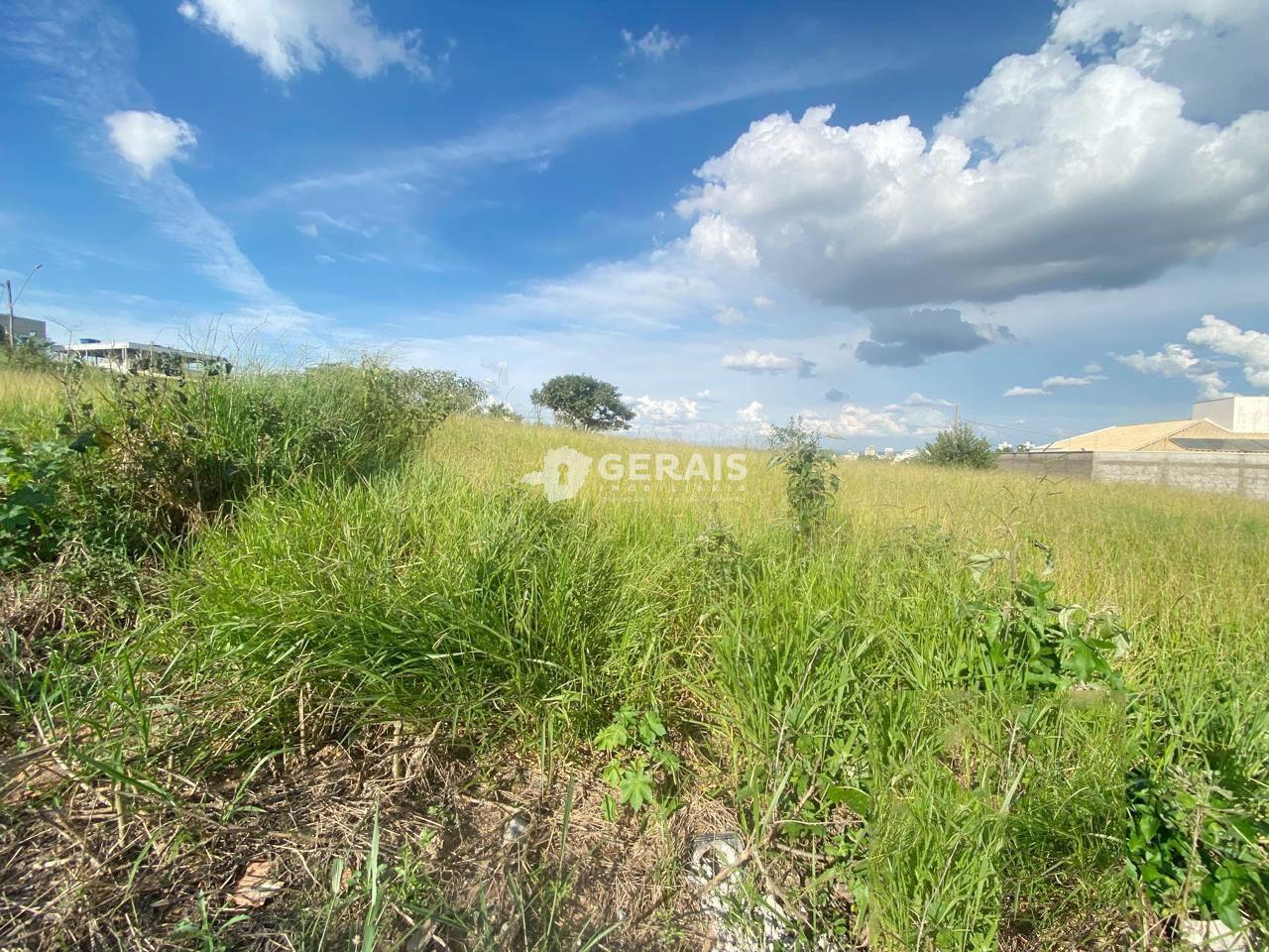 Lote à venda no FABIO NOTINI: 02 - LOTE