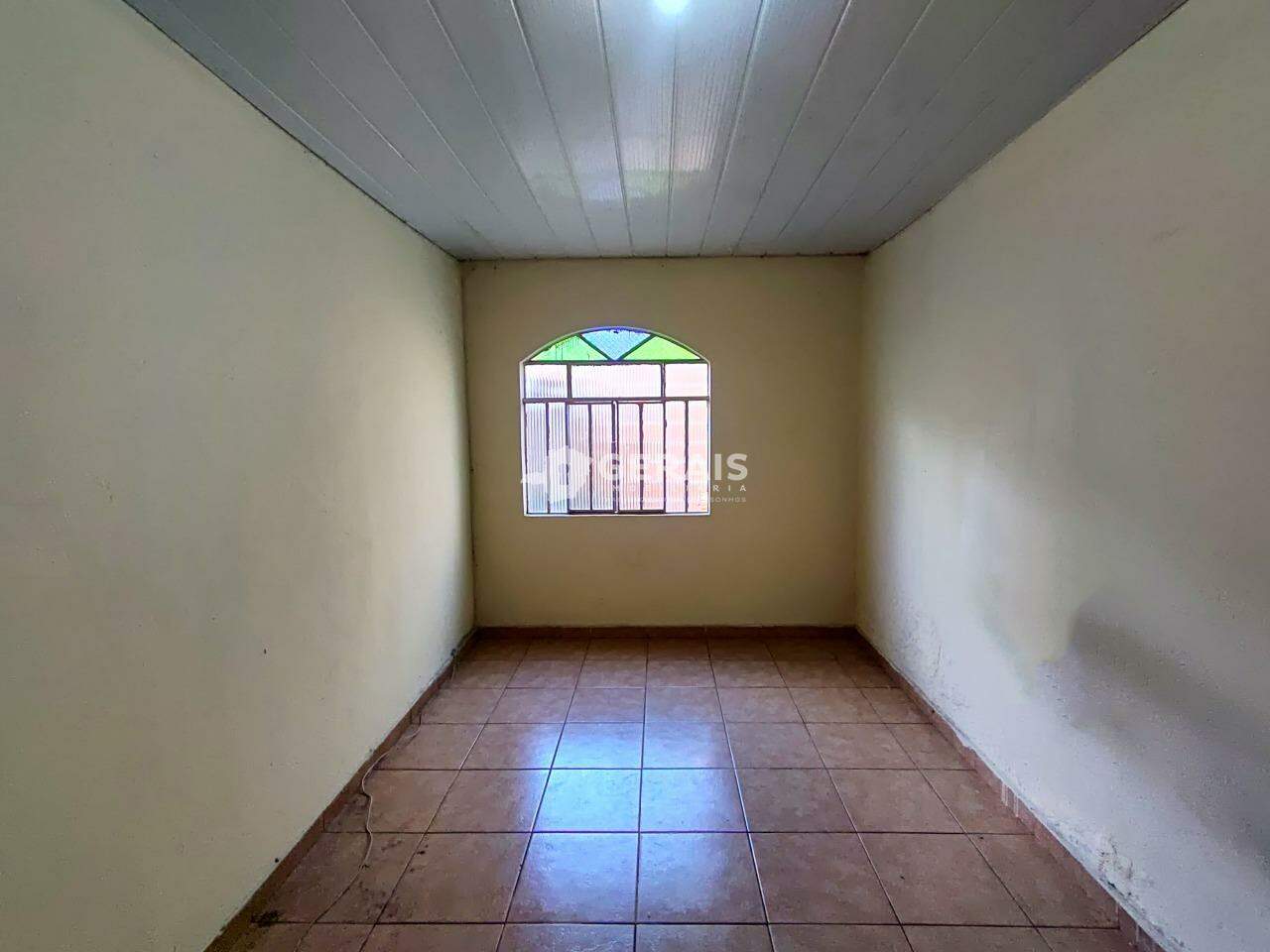 Casa para aluguel no TIETE: 09- QUARTO 03