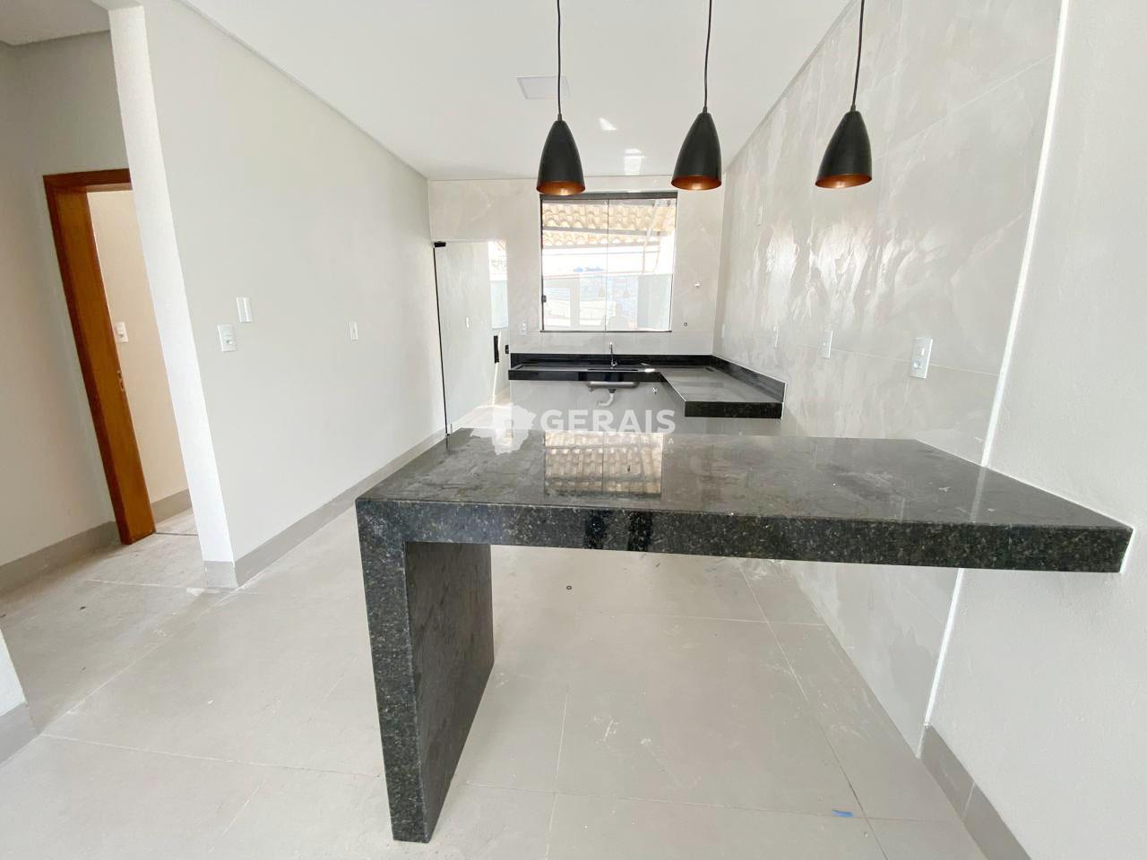 Casa à venda no FABIO NOTINI: 04 - COZINHA