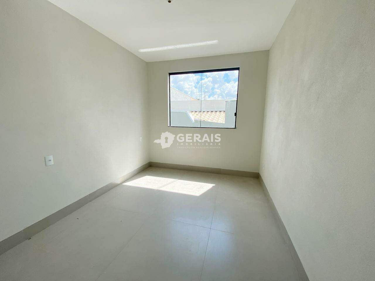 Casa à venda no FABIO NOTINI: 07 - QUARTO 03