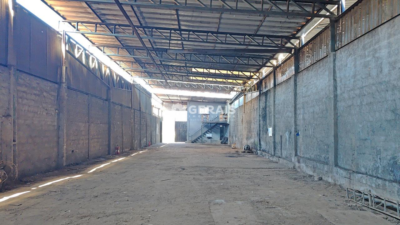 Galpão para aluguel no NITERÓI: 06 - GALPÃO