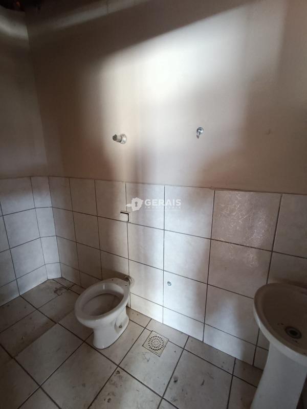 Apartamento para aluguel no DAS OLIVEIRAS: 09- BANHO SOCIAL 01