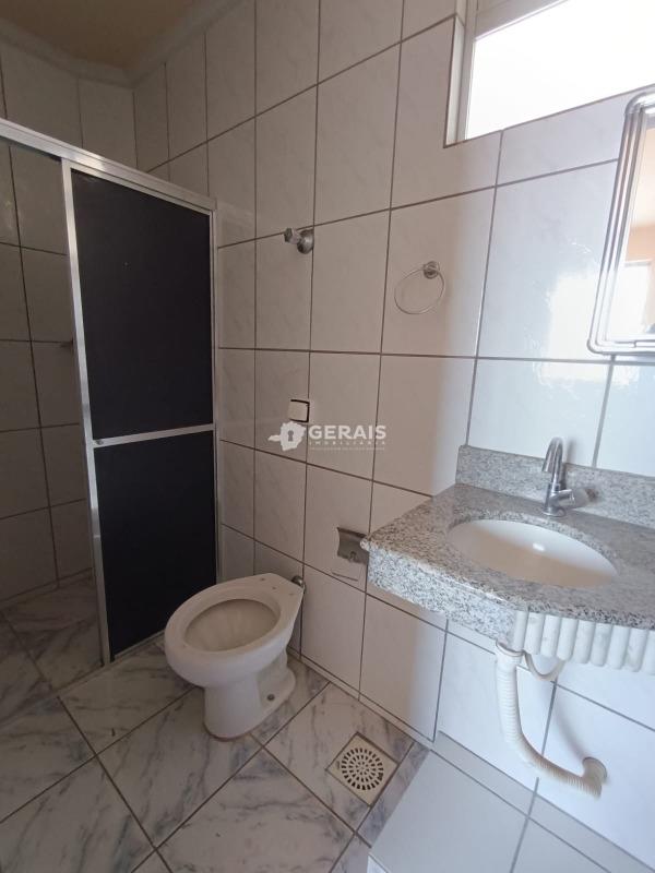 Apartamento para aluguel no DAS OLIVEIRAS: 08- BANHO SUÍTE