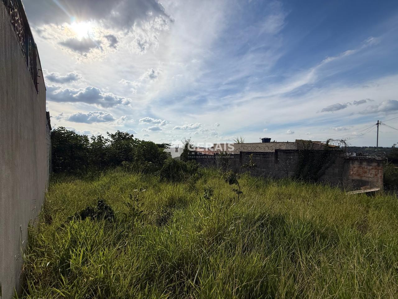 Lote à venda no PADRE EUSTAQUIO: 03 - LOTE