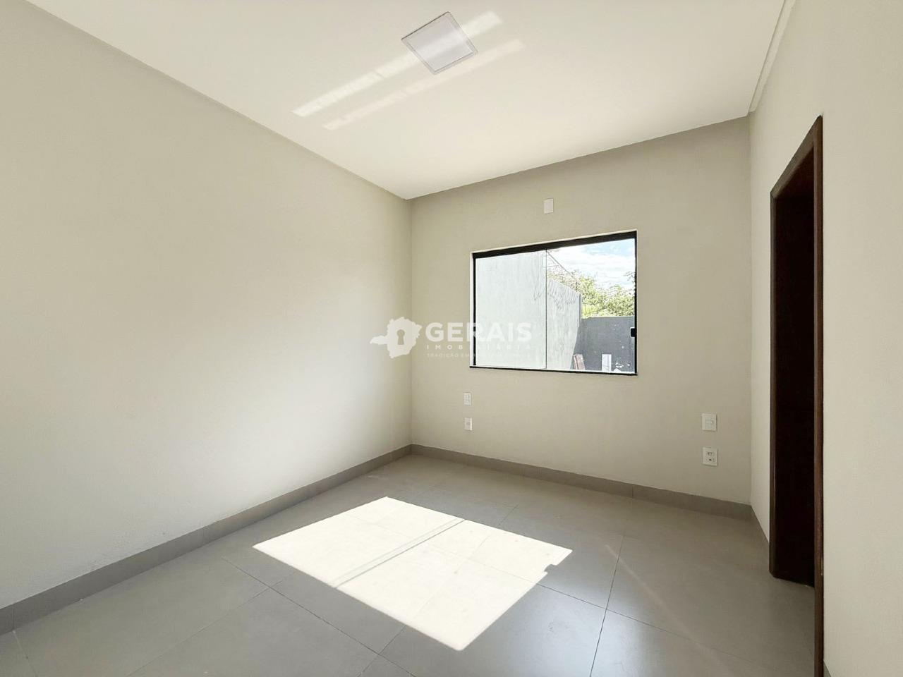 Casa à venda no JARDINOPOLIS: 08- QUARTO 03 SUÍTE