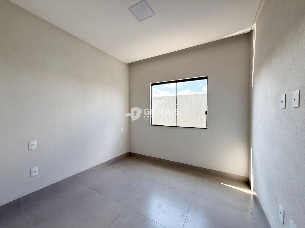 Casa à venda no JARDINOPOLIS: 07- QUARTO 02