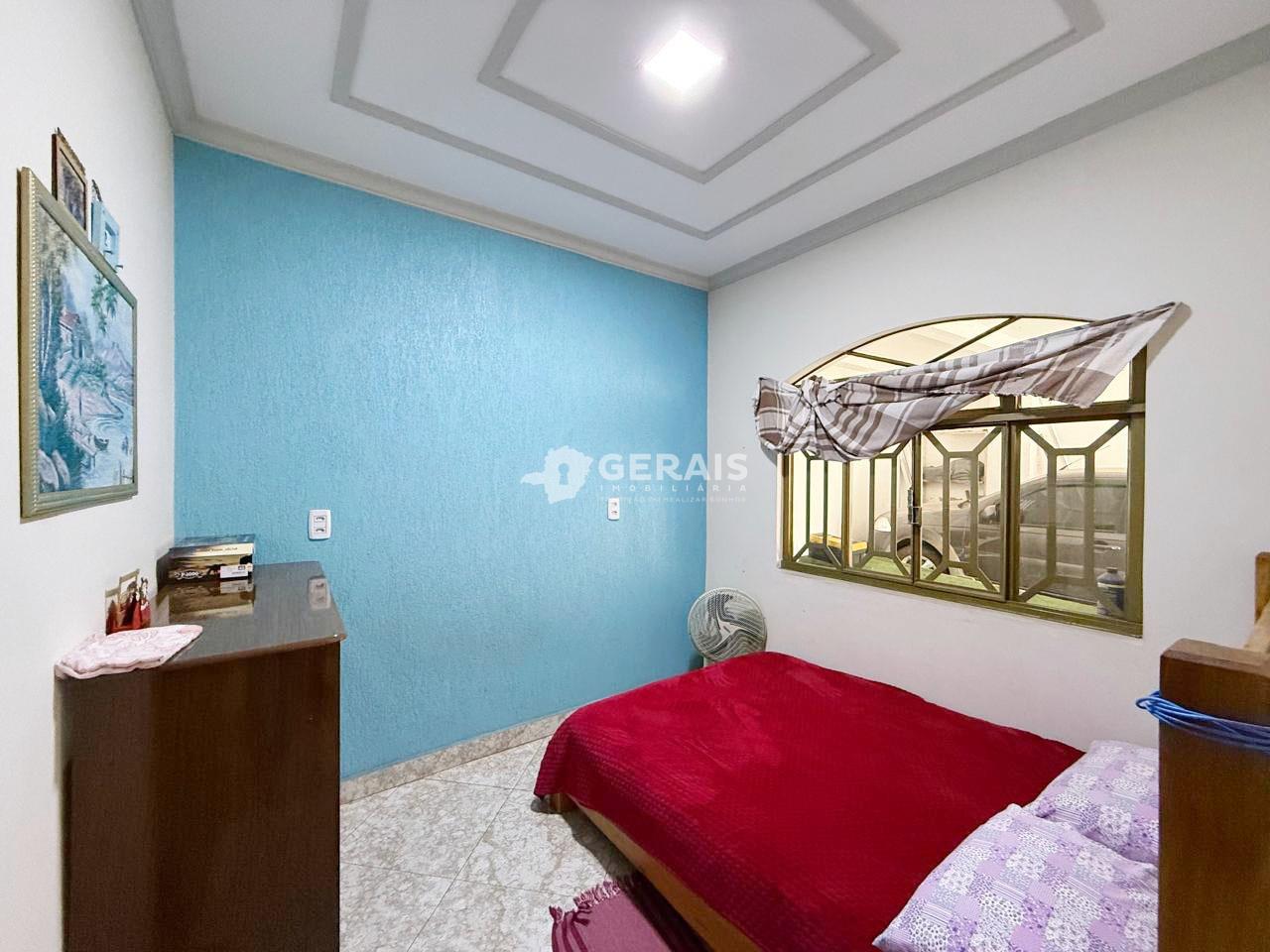 Casa à venda no SÃO JOSÉ: 04- QUARTO 01