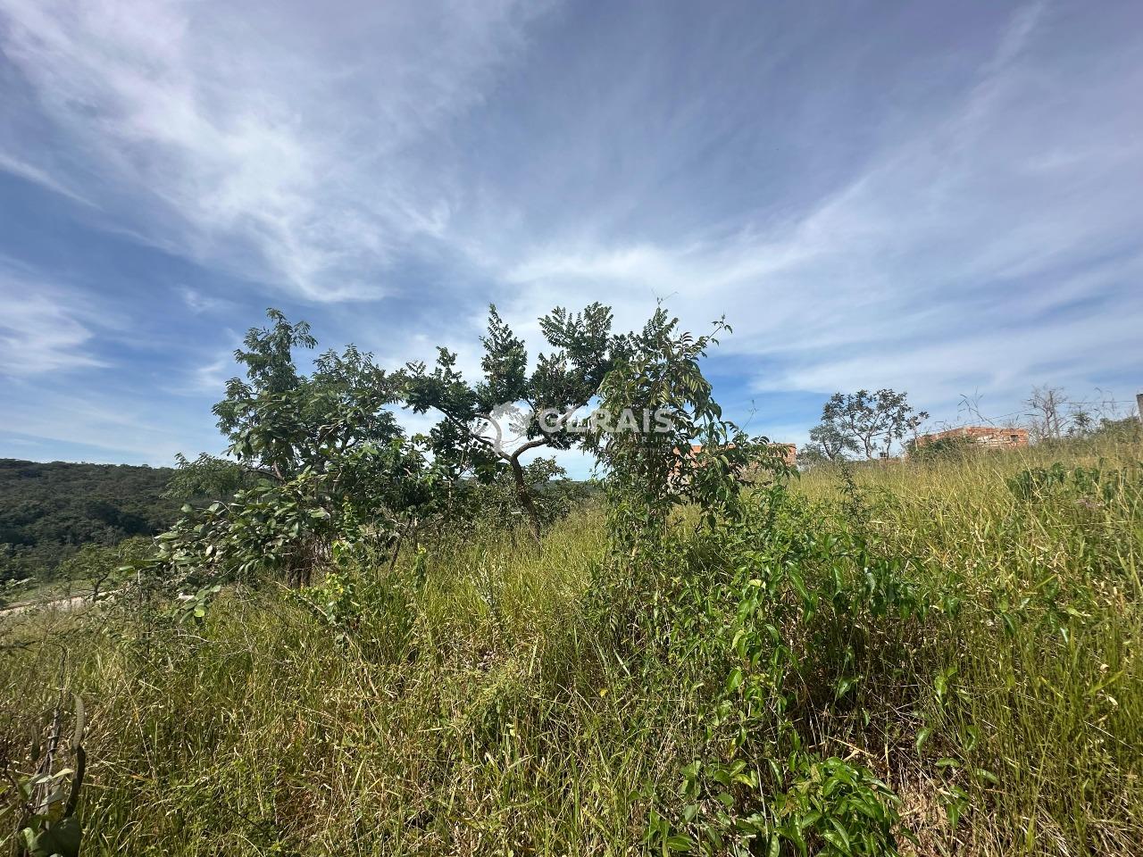 Lote à venda no RESIDENCIAL LAGOA PARK: 03- LOTE