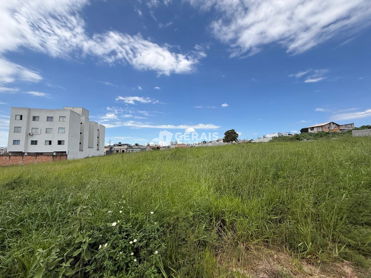 Lote à venda no CHANADOUR: 01 - LOTE