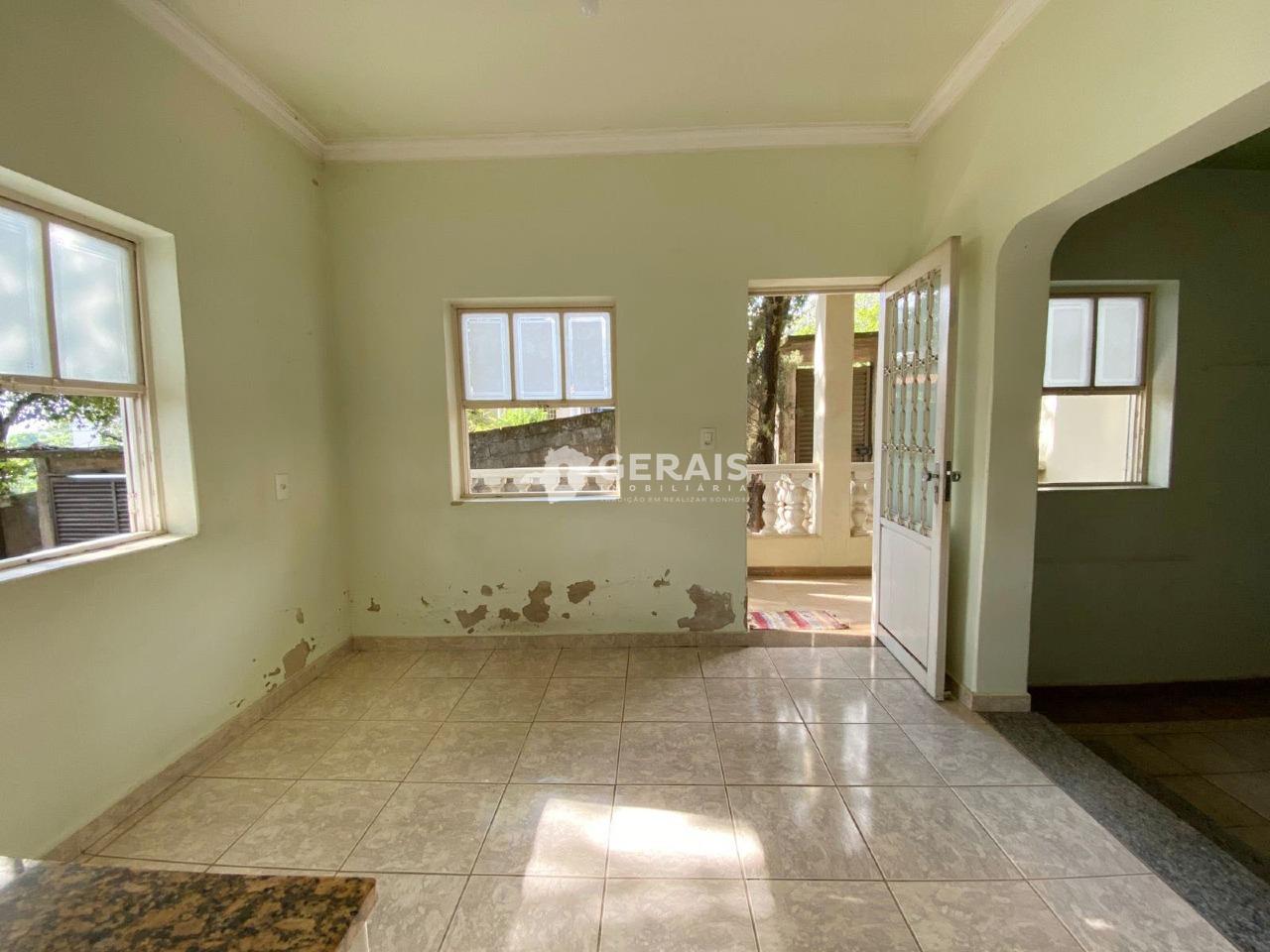 Casa à venda no SÃO JOSÉ: 03 - SALA