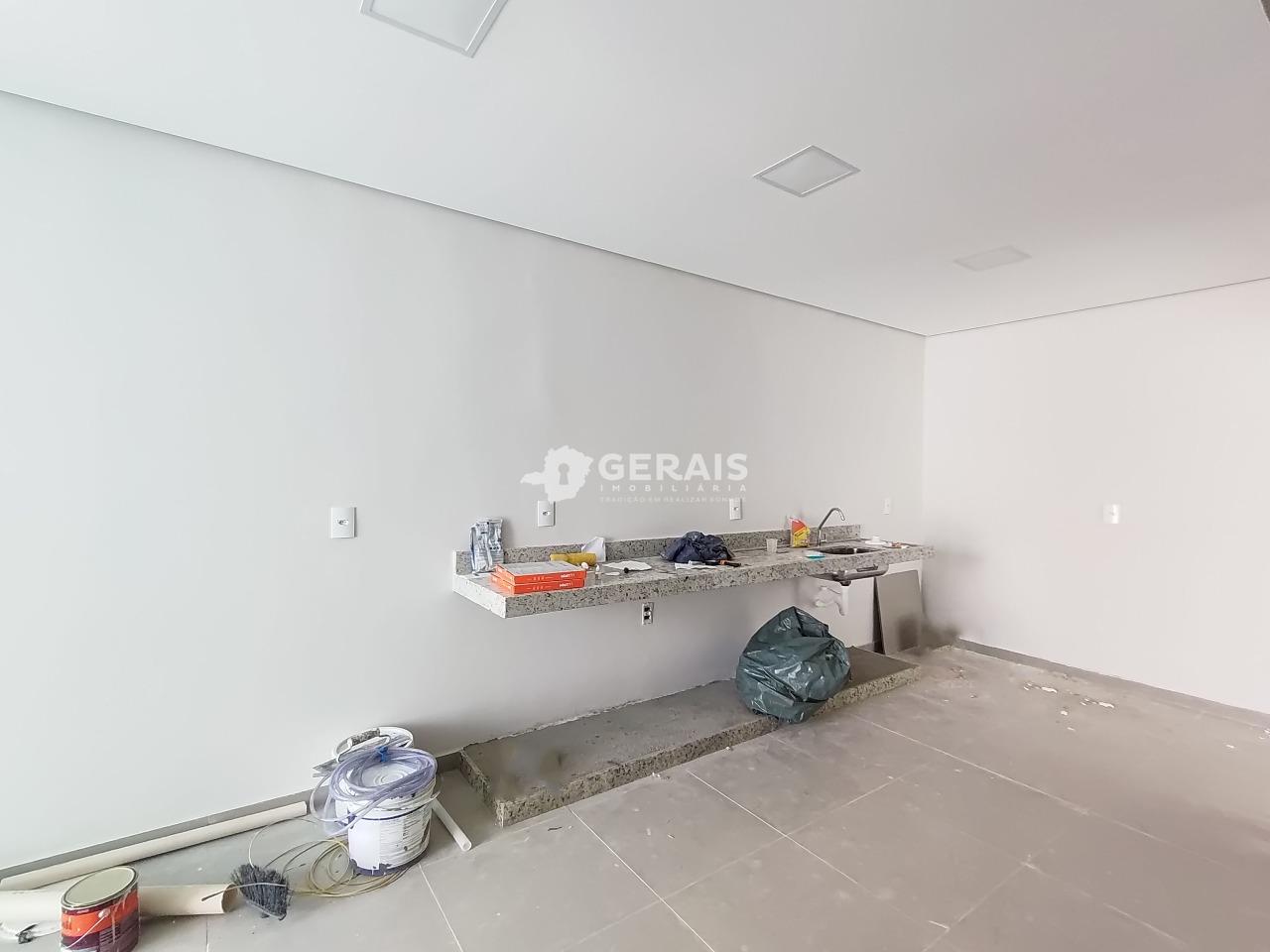 Casa para aluguel no REALENGO: 08 - COZINHA