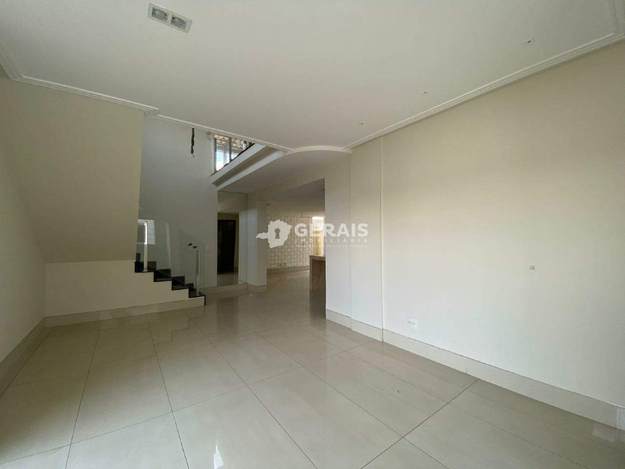 Apto Cobertura para aluguel no CENTRO: 04 - SALA