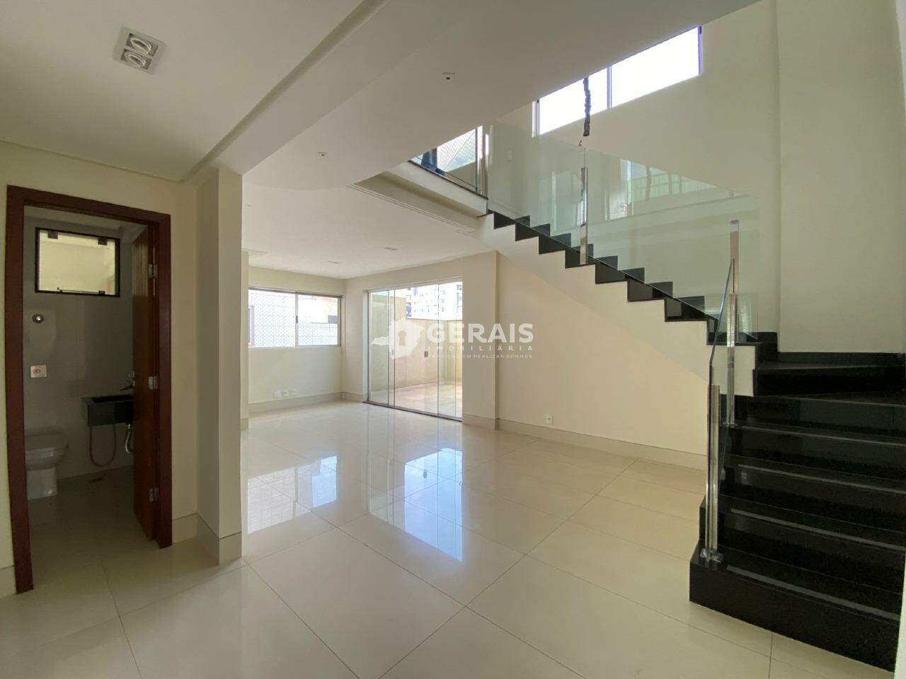 Apto Cobertura para aluguel no CENTRO: 03 - SALA