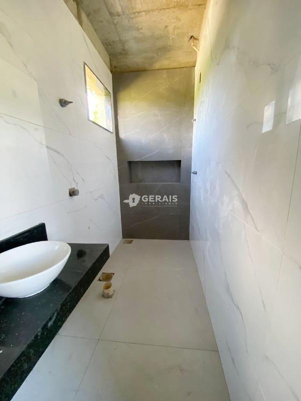 Casa à venda no JOÃO ANTÔNIO GONÇALVES: 06 - BANHO SUÍTE