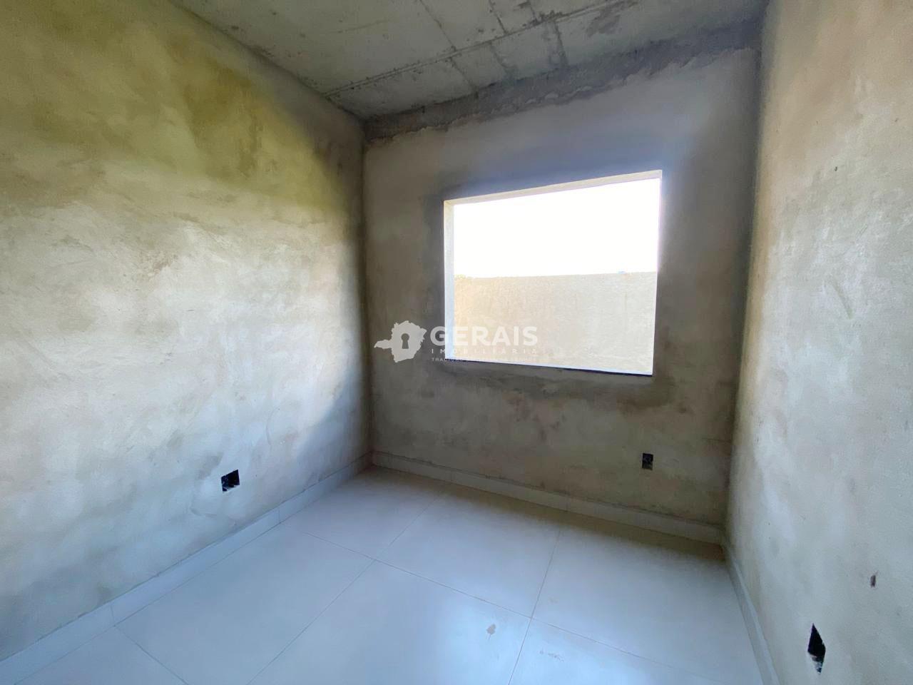 Casa à venda no JOÃO ANTÔNIO GONÇALVES: 04 - QUARTO 01