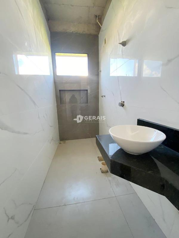 Casa à venda no JOÃO ANTÔNIO GONÇALVES: 07 - BANHO SOCIAL