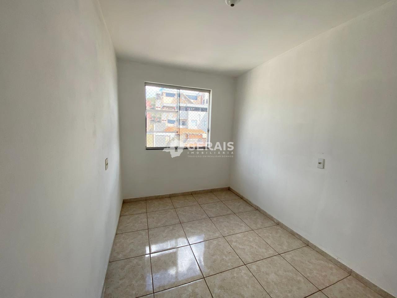 Apartamento à venda no SAO LUCAS: 06 - QUARTO 01