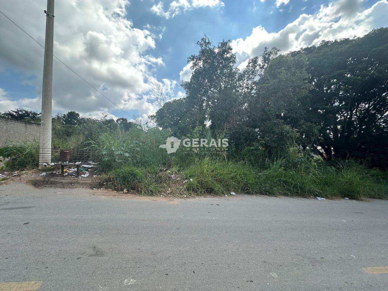 Lote à venda no JARDIM CANDIDES: 01 - LOTE