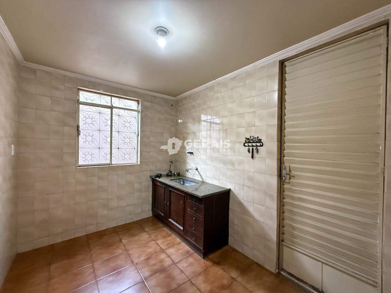 Casa Comercial para aluguel no VILA BELO HORIZONTE: 07 - COZINHA