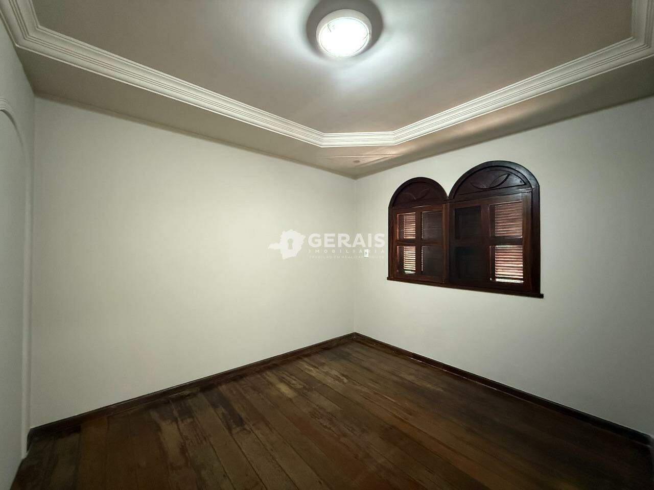 Casa Comercial para aluguel no VILA BELO HORIZONTE: 03 - ESCRITÓRIO