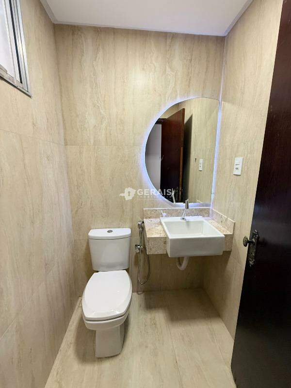 Casa Comercial para aluguel no SIDIL: 05- LAVABO