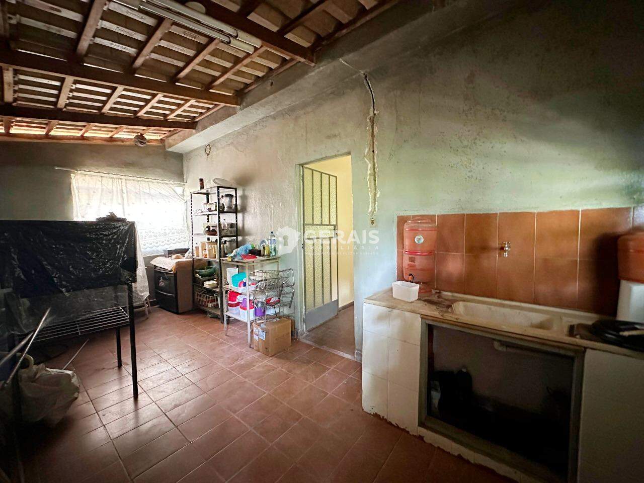 Sítio à venda no SANTOS DUMONT: 05- COZINHA 01