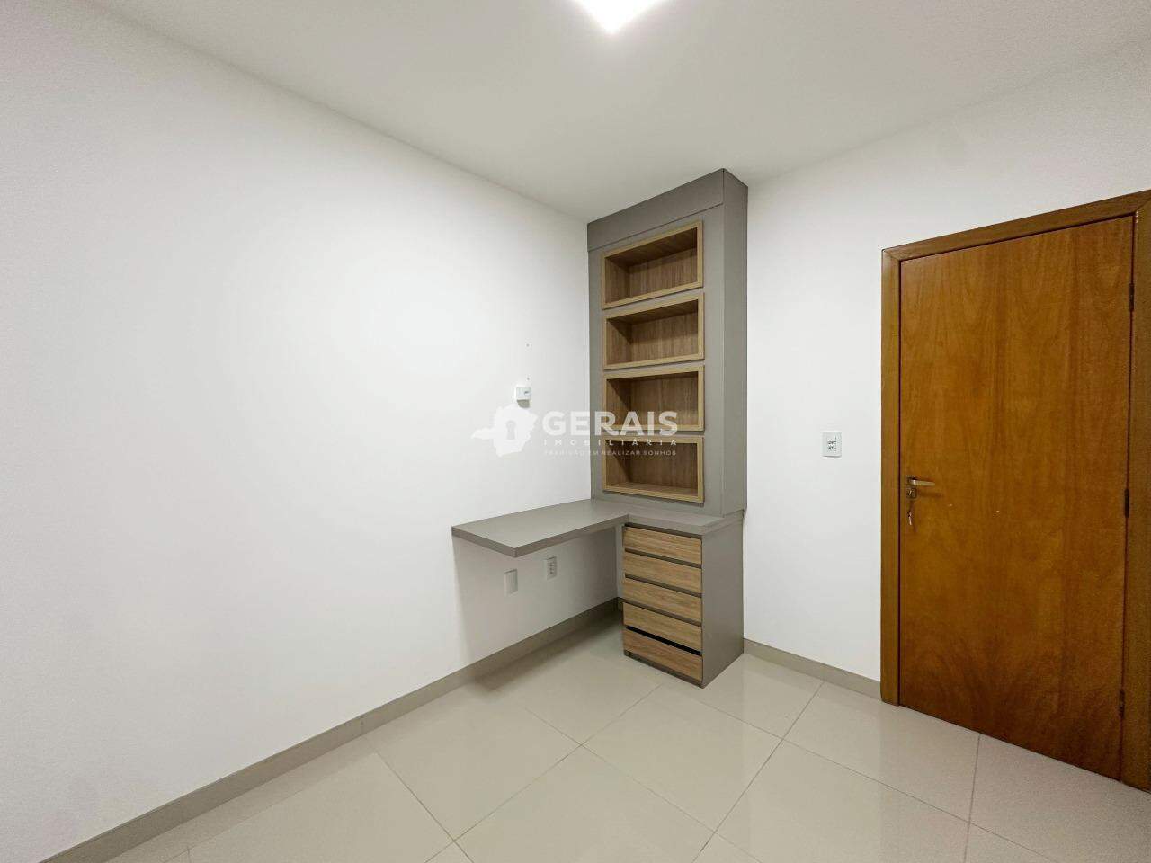 Casa à venda no CASA NOVA: 06- QUARTO 01