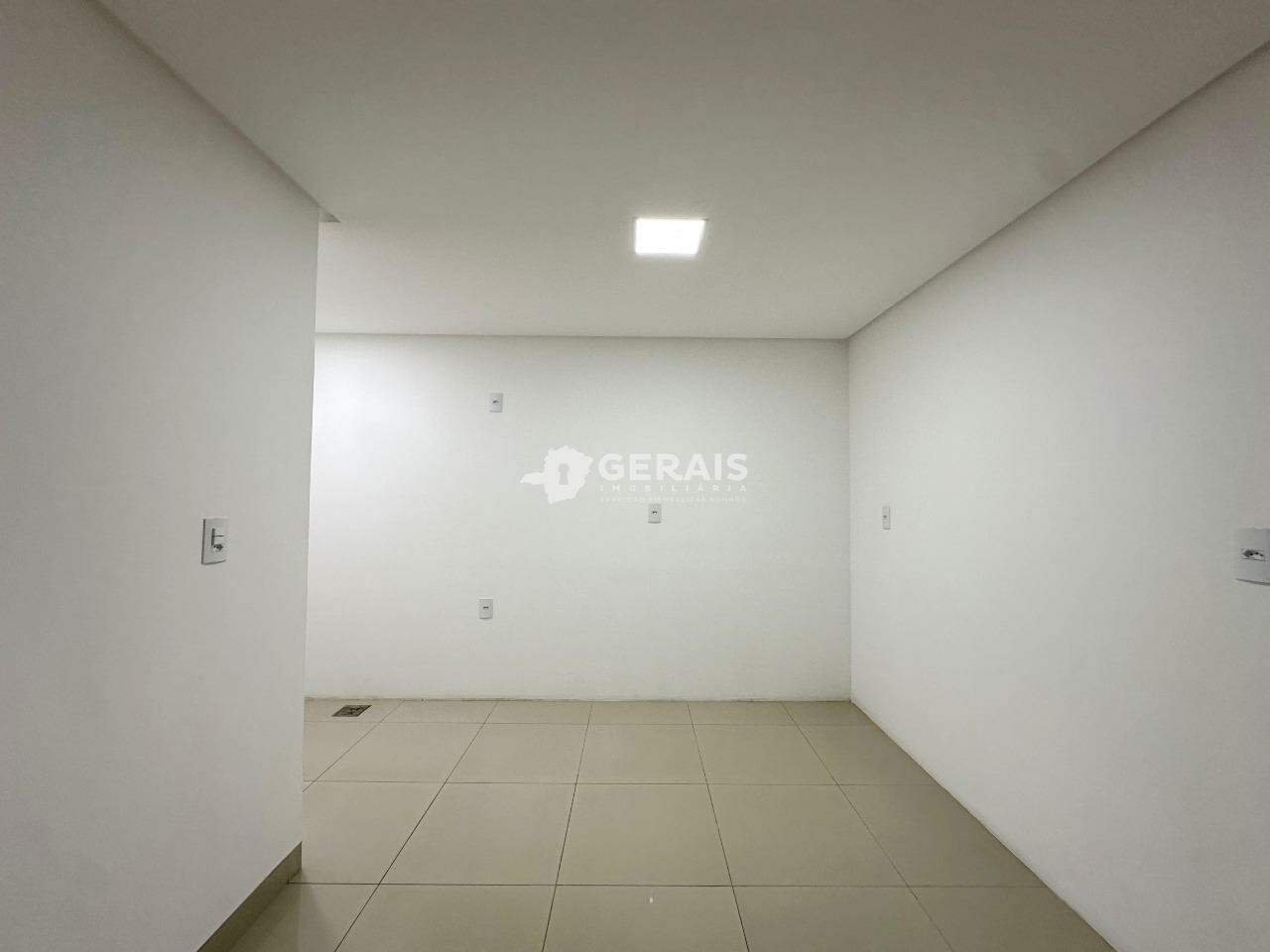 Casa à venda no CASA NOVA: 04- SALA