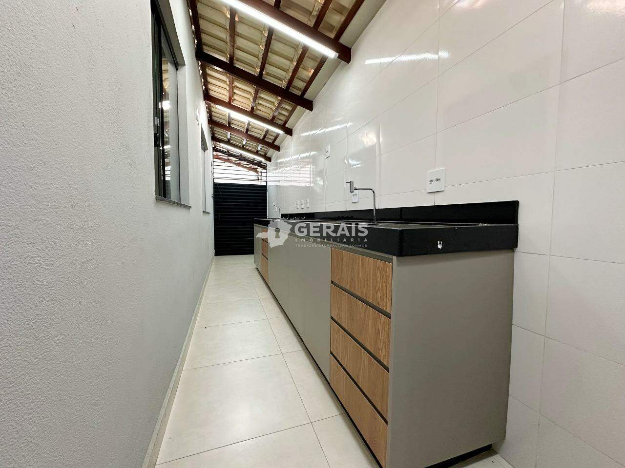 Casa à venda no CASA NOVA: 05- COZINHA