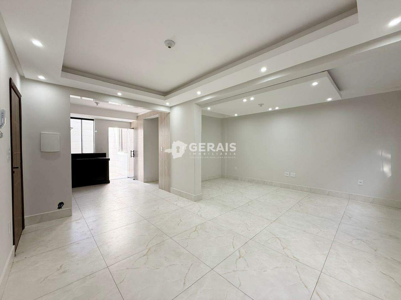 Apartamento à venda no BOM PASTOR: 03 - SALA