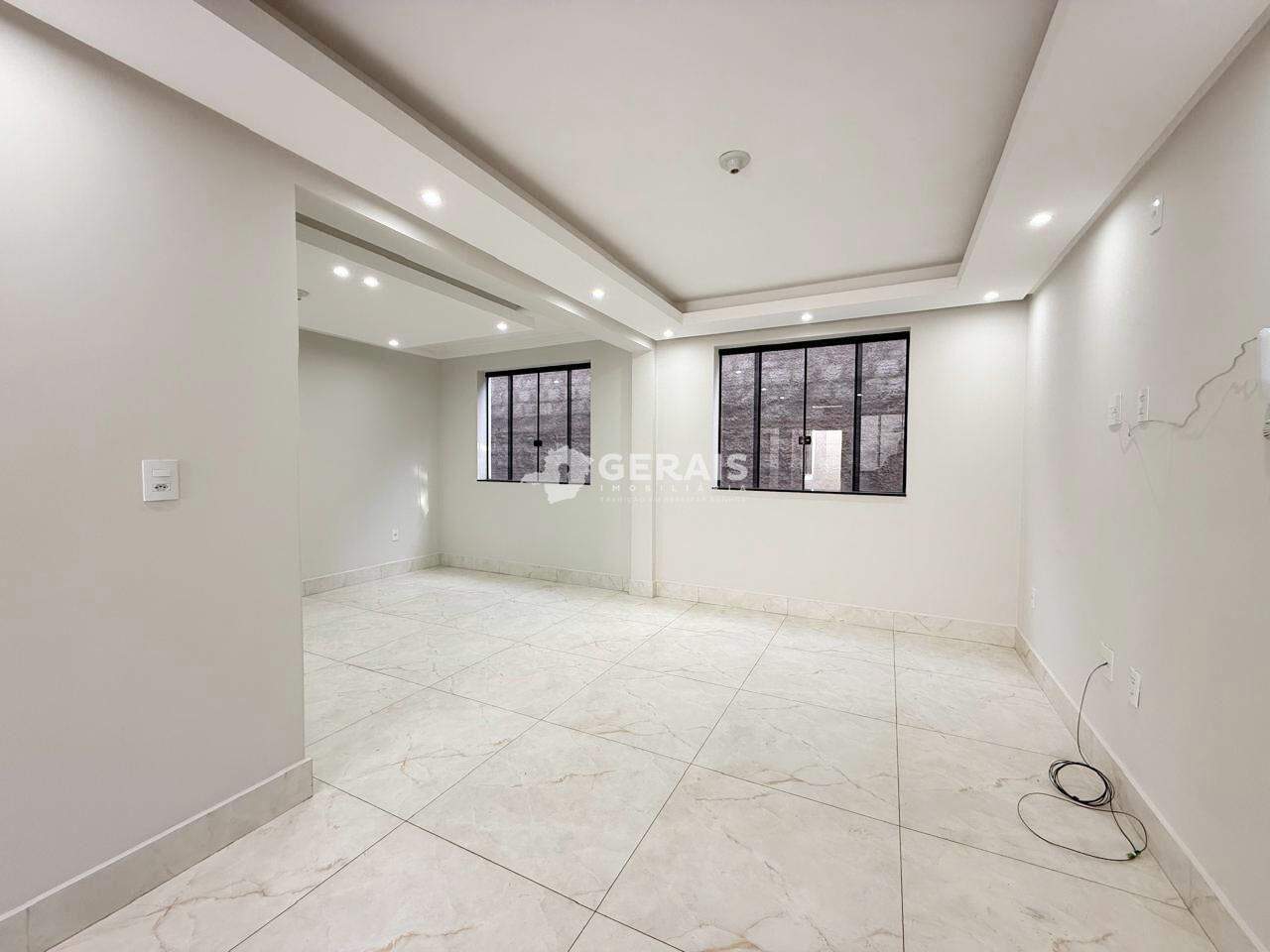 Apartamento à venda no BOM PASTOR: 02 - SALA