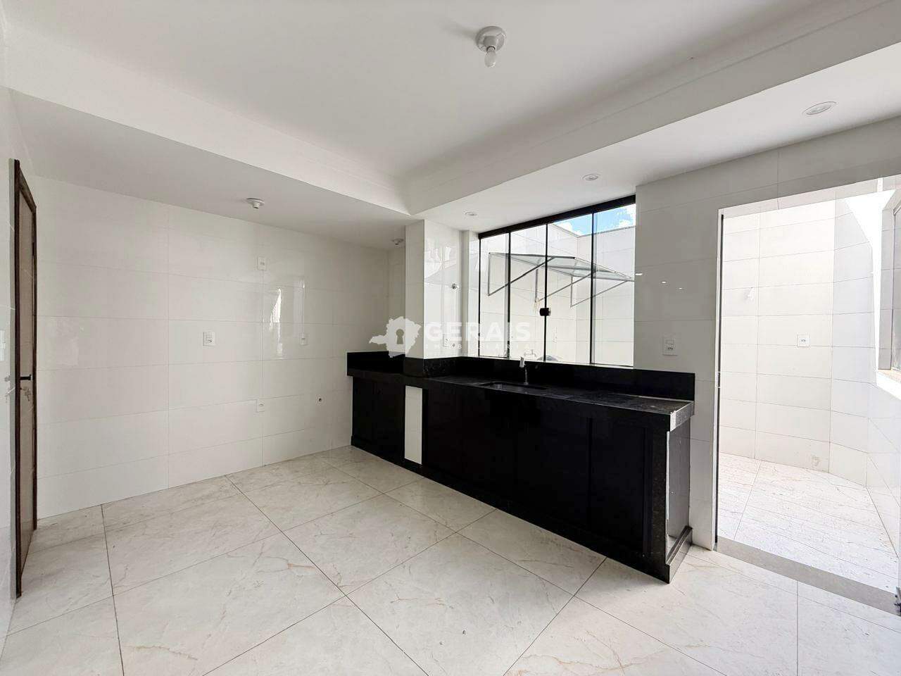 Apartamento à venda no BOM PASTOR: 05 - COZINHA