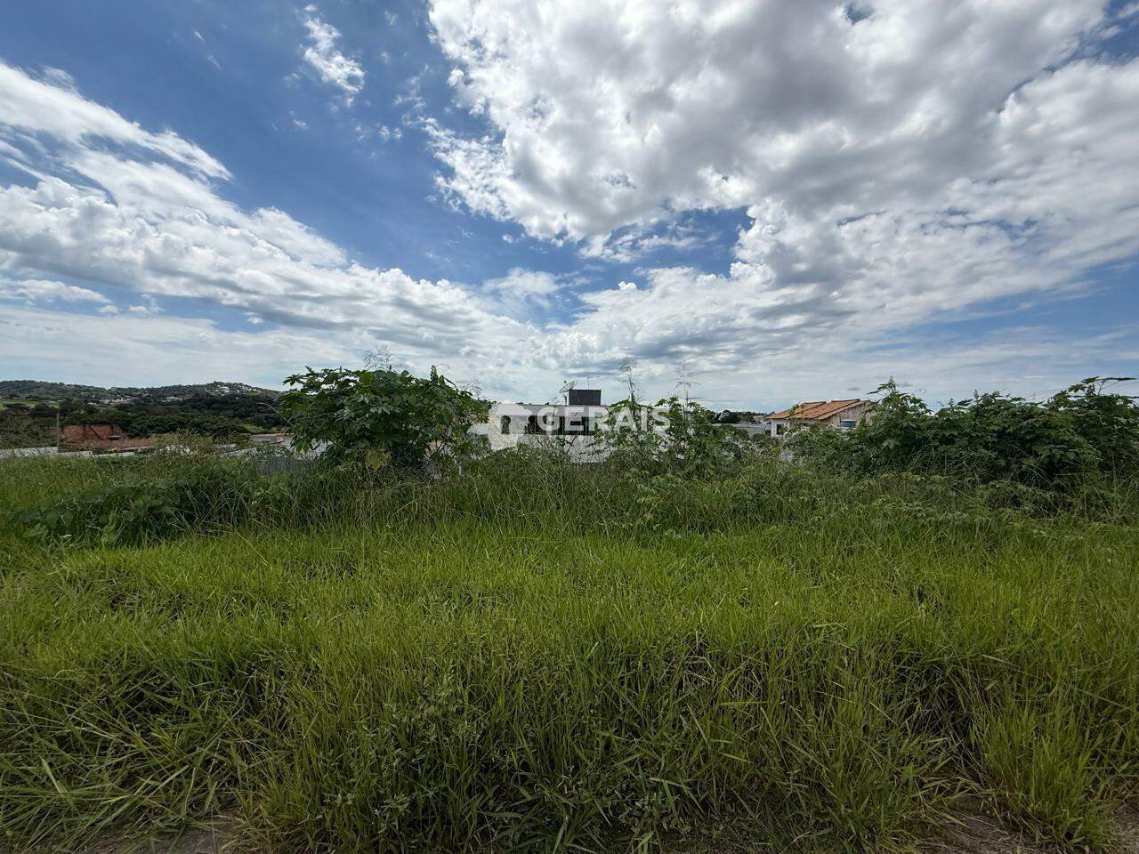 Lote à venda no SÃO ROQUE: 01- LOTE