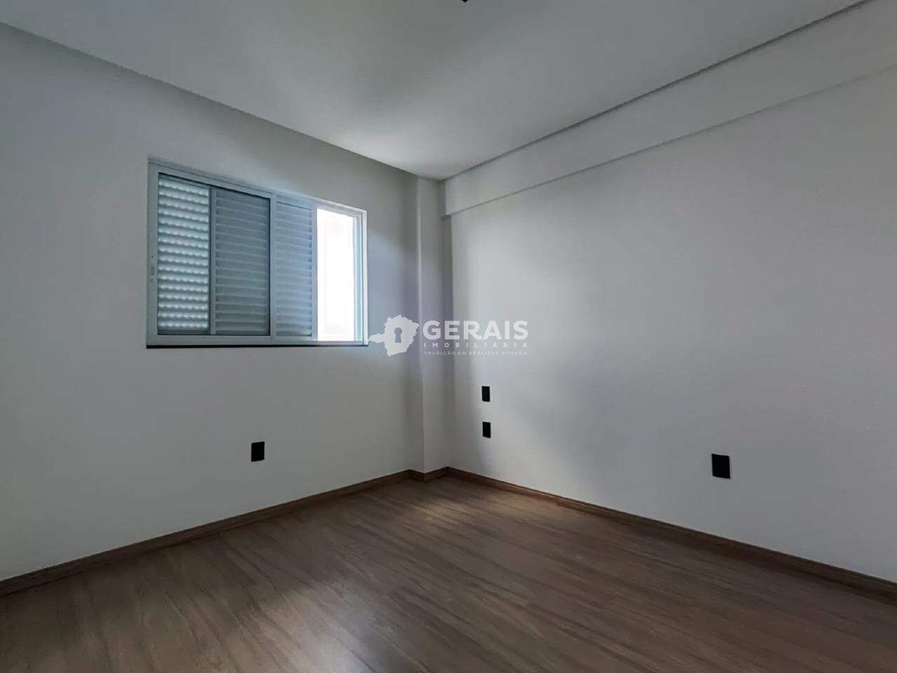 Apartamento para aluguel no BELA VISTA: 05 - QUARTO 01