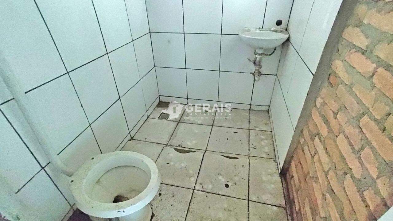 Loja para aluguel no BOM PASTOR: 08 - BANHEIRO