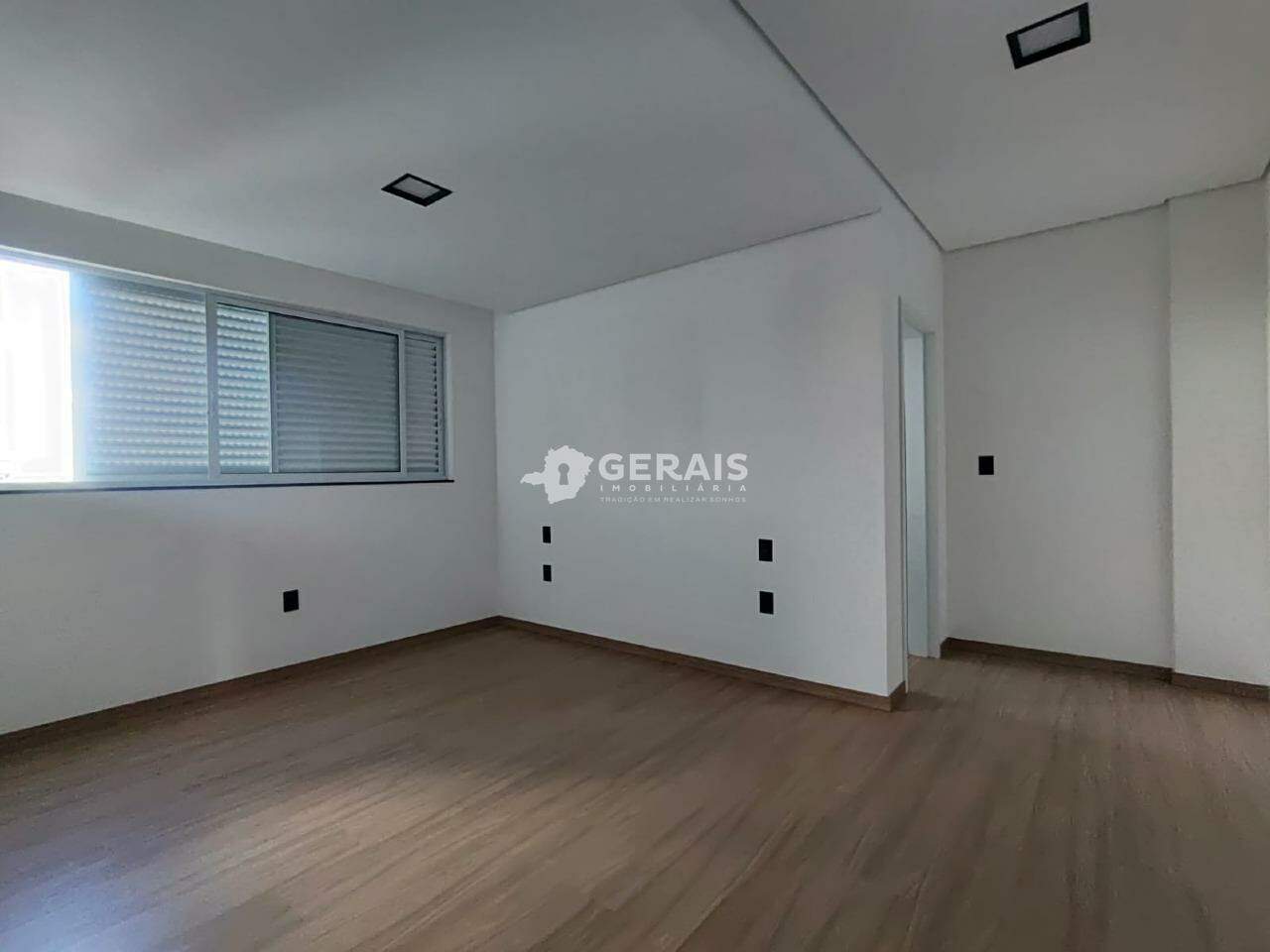 Apartamento à venda no JARDIM NOVA AMÉRICA: 06 - QUARTO 03 SUÍTE