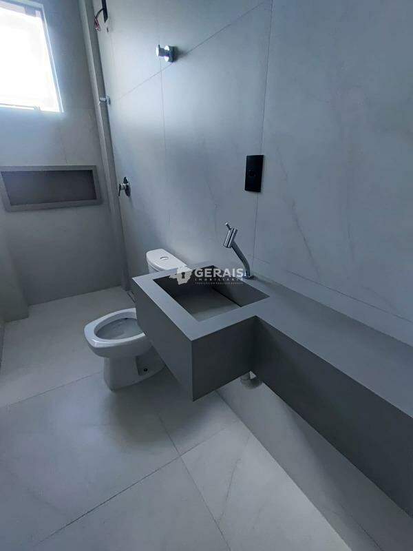 Apartamento à venda no JARDIM NOVA AMÉRICA: 07 - BANHO SUÍTE