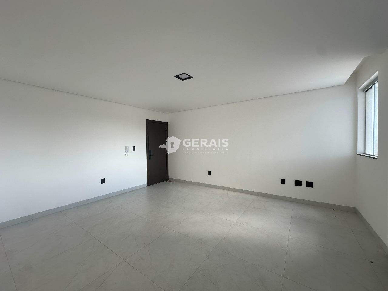 Apartamento à venda no JARDIM NOVA AMÉRICA: 03 - SALA