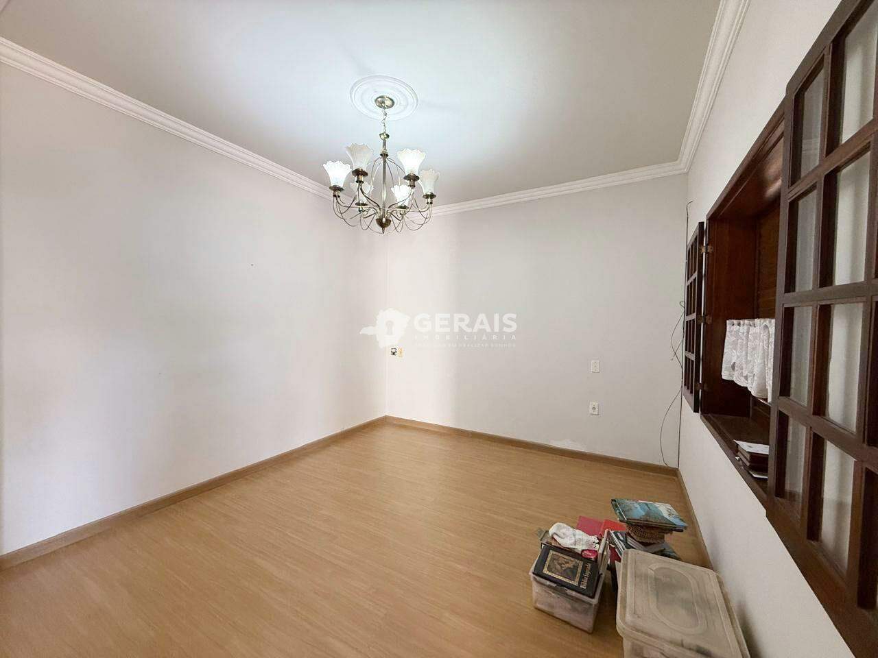 Casa à venda no BELA VISTA: 03- SALA