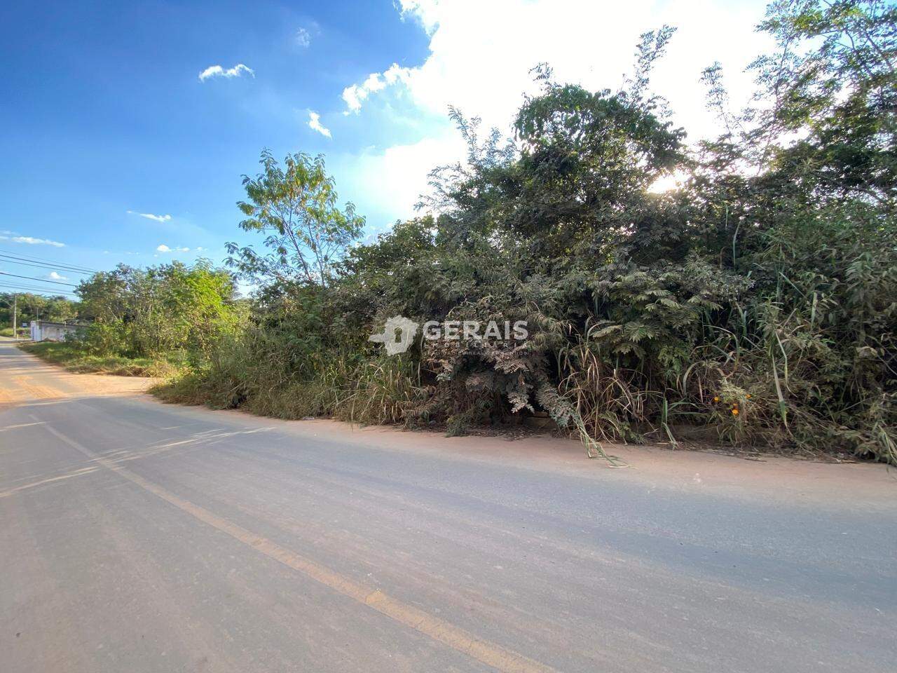 Lote à venda no GRAJAU: 02 - LOTE