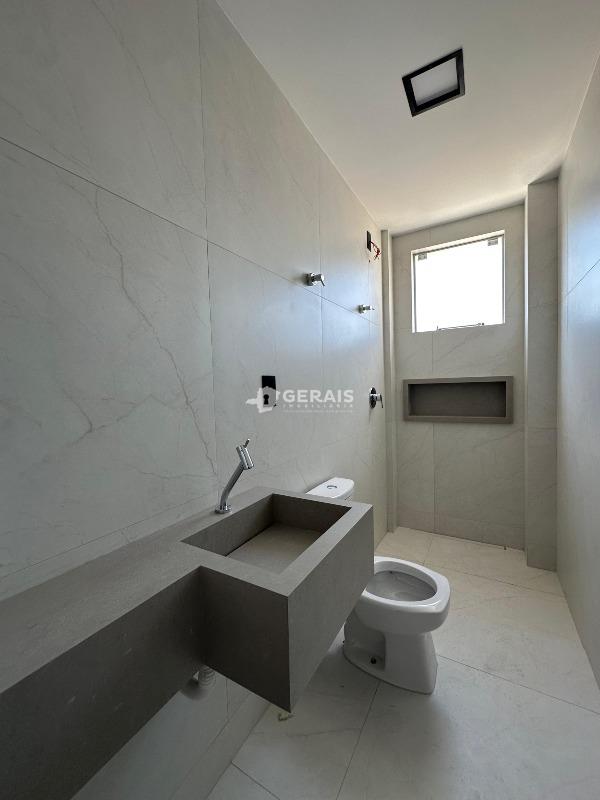 Apartamento à venda no JARDIM NOVA AMÉRICA: 09 - BANHO SUÍTE