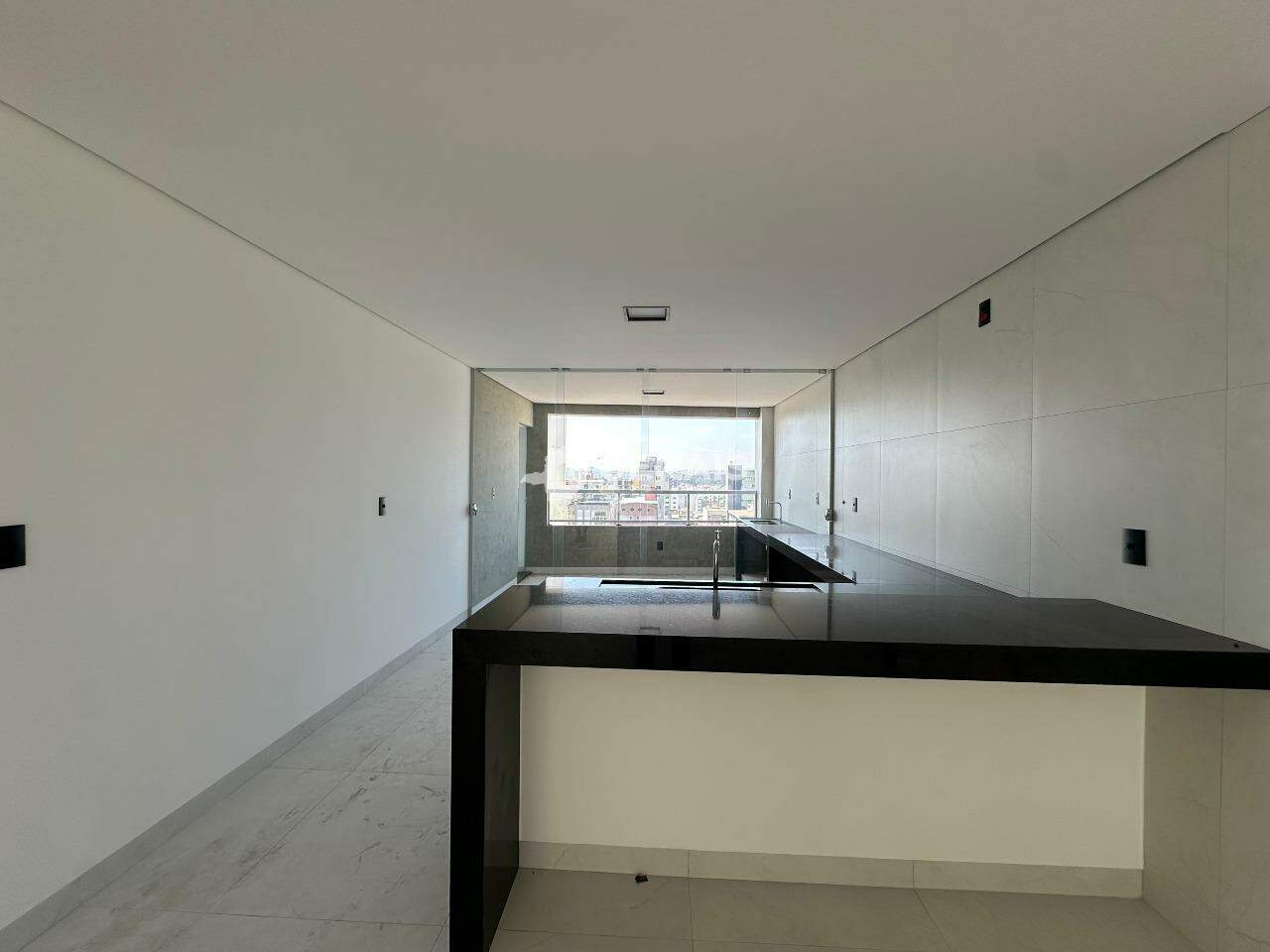 Apartamento à venda no JARDIM NOVA AMÉRICA: 04 - COZINHA